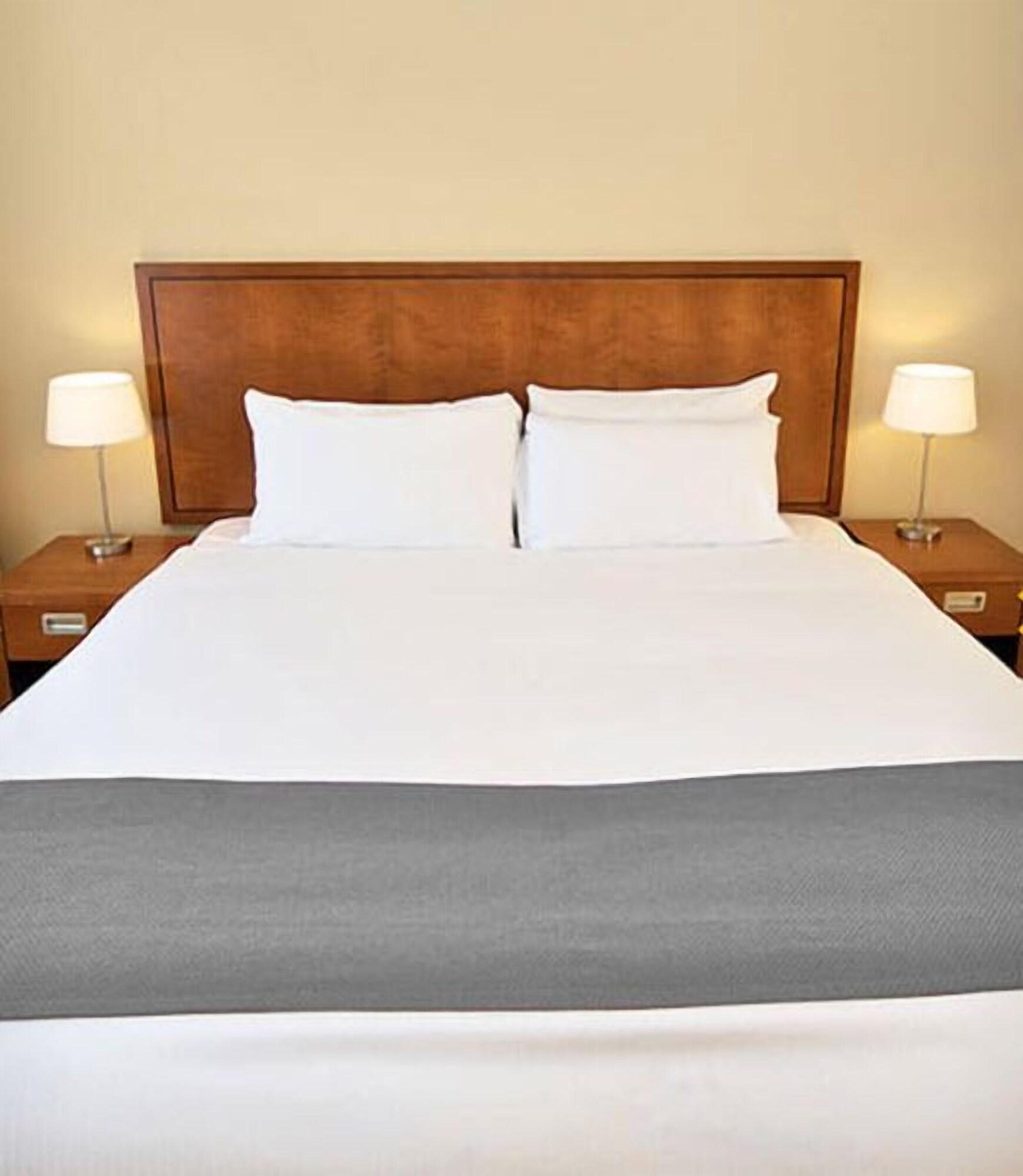 Staycity Aparthotels Dublin Augustine Exterior photo