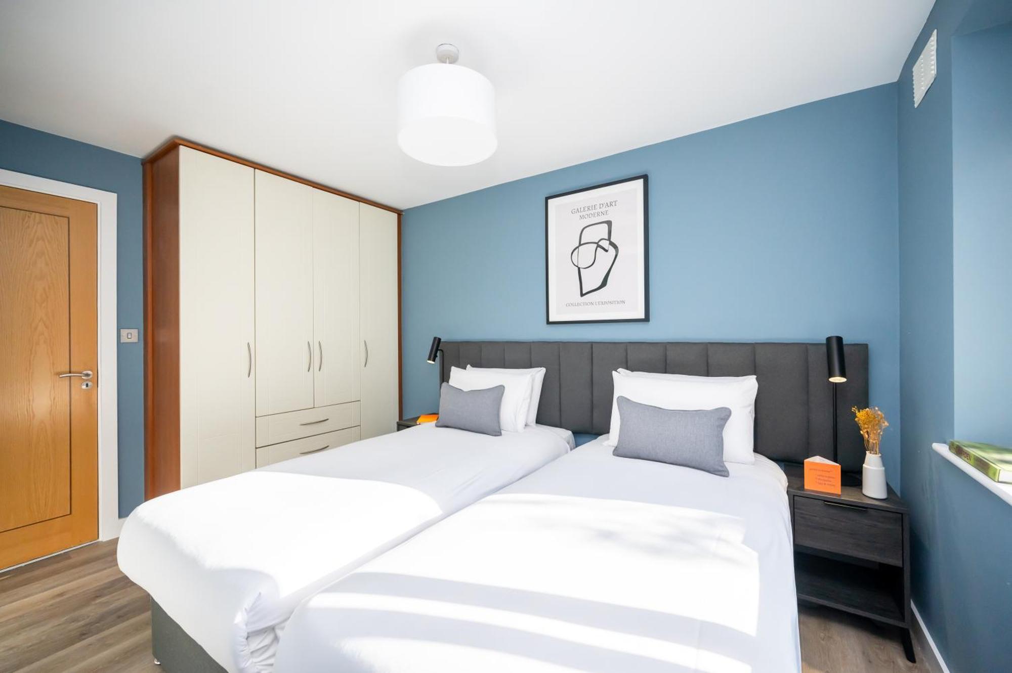 Staycity Aparthotels Dublin Augustine Exterior photo