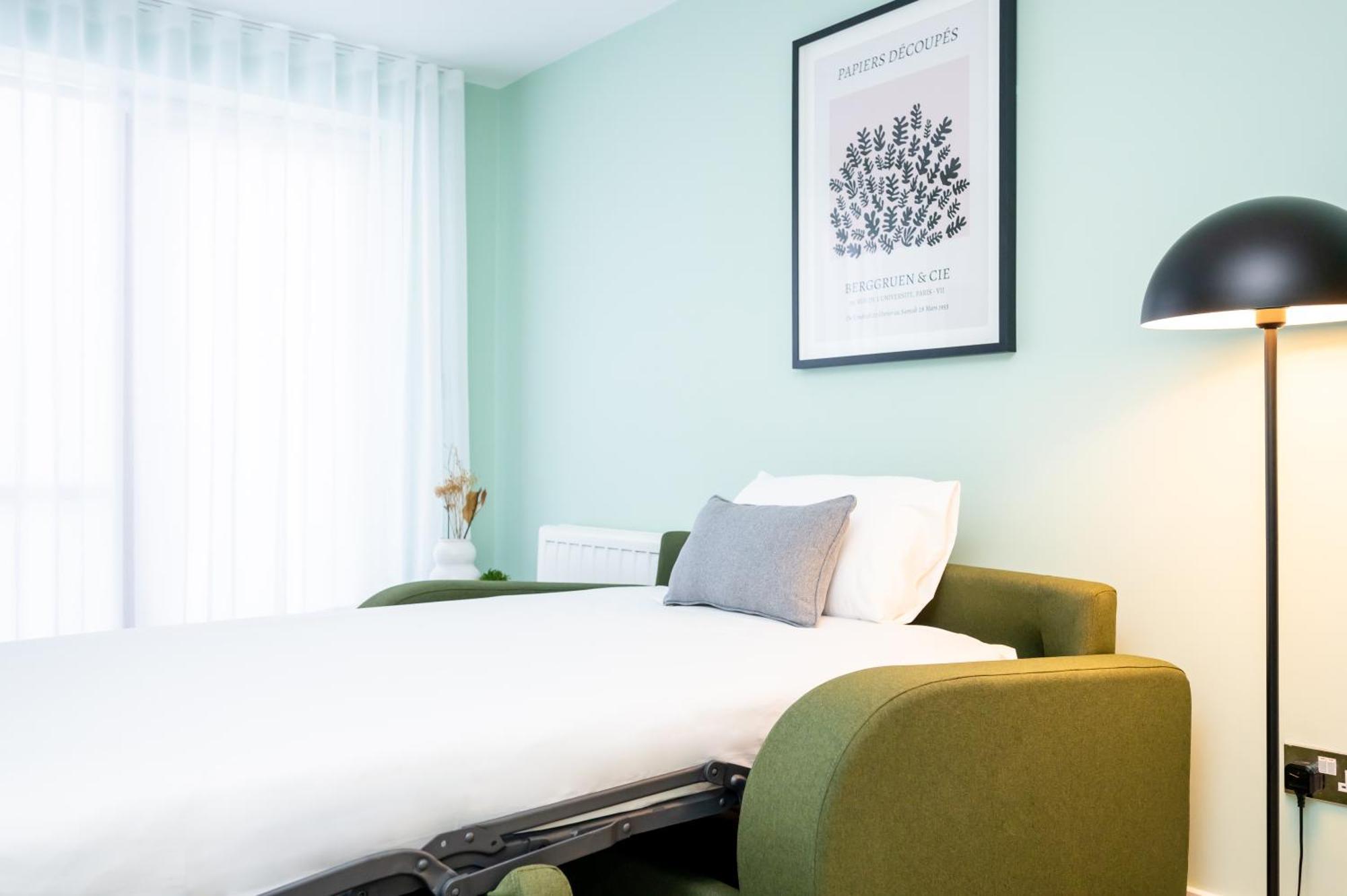 Staycity Aparthotels Dublin Augustine Exterior photo